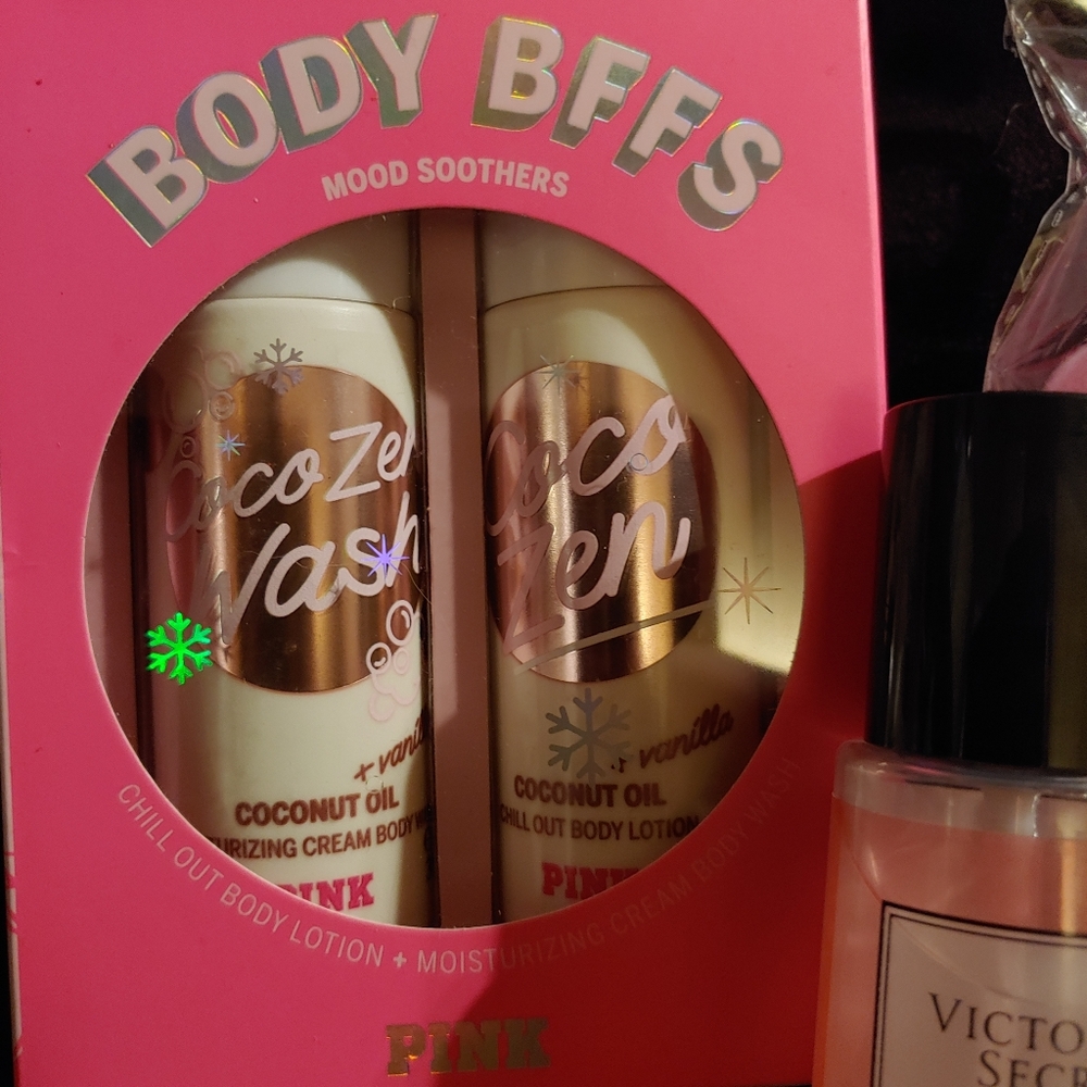 VS PINK bundle - Picture 2 of 5